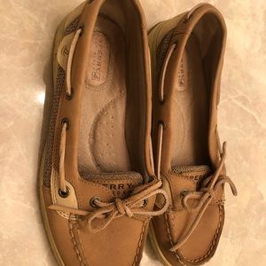 Sperry shoes ON SALE!